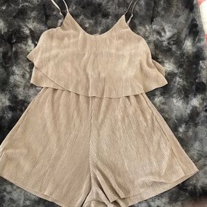 Very cute romper!